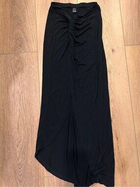 Sleek Black Midi Skirt with Front Twist Detail